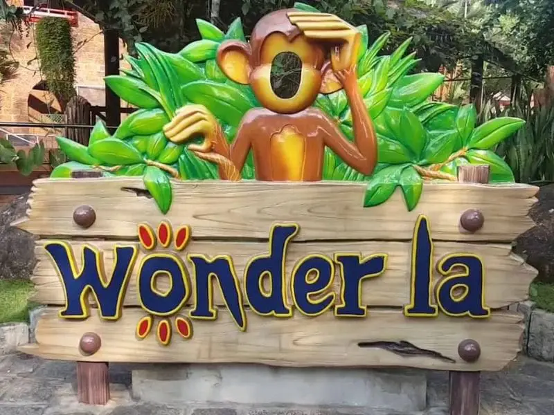 Athirappilly - Kochi - Wonderla